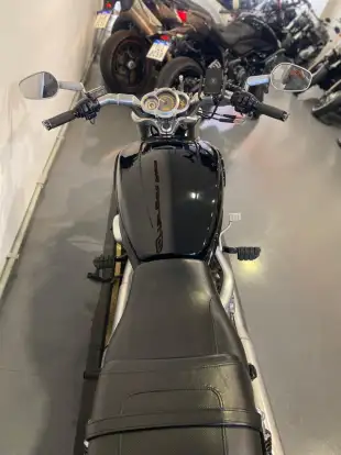 HARLEY-DAVIDSON-V-ROD MUSCLE-2015
