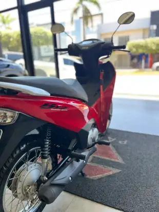 HONDA-BIZ 125 ES-2024