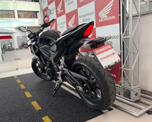 HONDA-CB 500 HORNET-2025