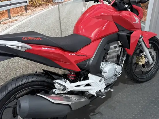 HONDA-CB TWISTER ABS HONDA-CB TWISTER ABS-2015
