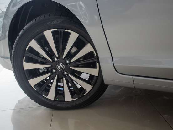 HONDA-CITY-1.5 i-VTEC FLEX HATCH EX CVT HONDA-CITY-2025