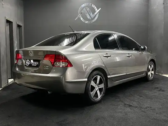 HONDA-CIVIC-1.8 LXS 16V FLEX 4P MANUAL HONDA-CIVIC-2009