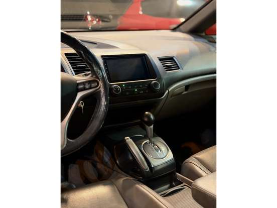 HONDA-CIVIC-2010