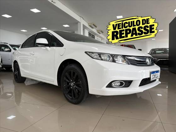 HONDA CIVIC 1.8 LXS 16V FLEX 4P MANUAL
