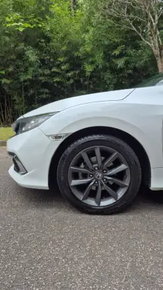 HONDA-CIVIC-2021