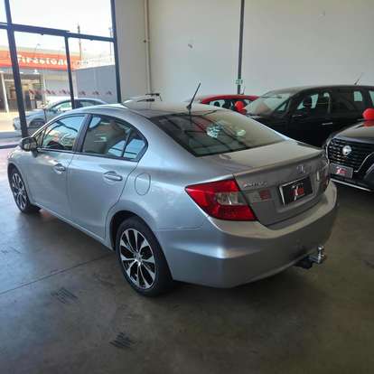 HONDA-CIVIC-2015