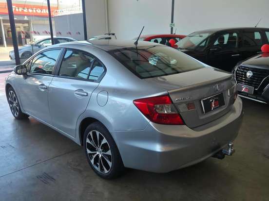 HONDA-CIVIC-2.0 LXR 16V FLEX 4P AUTOMÁTICO HONDA-CIVIC-2015