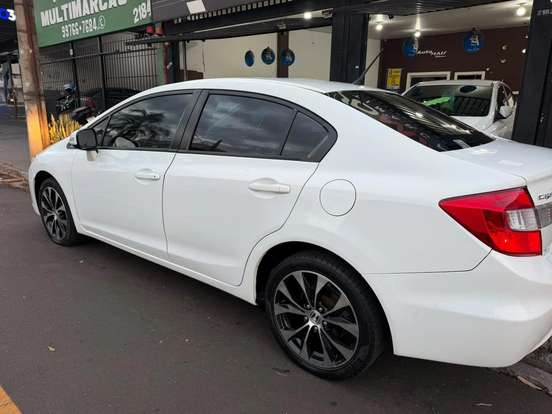 HONDA-CIVIC-2015