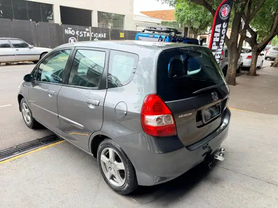 HONDA-FIT-2008