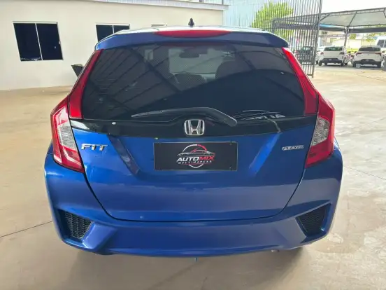 HONDA-FIT-2015