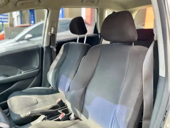 HONDA-FIT-2010