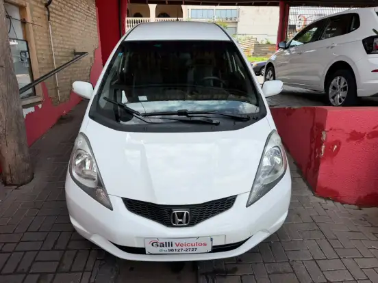 HONDA-FIT-2012