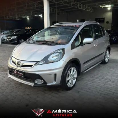 HONDA-FIT-2012