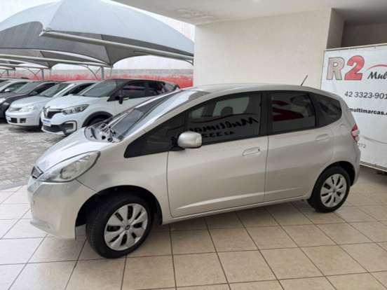 HONDA-FIT-2012