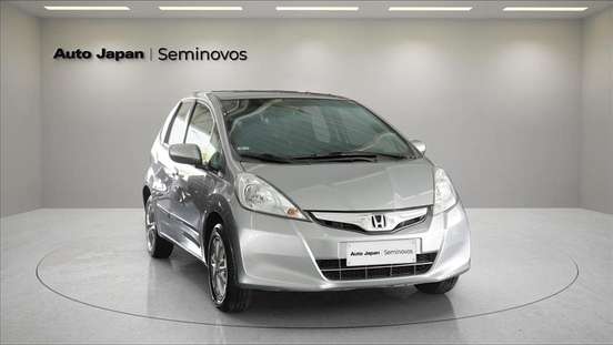 HONDA-FIT-2013