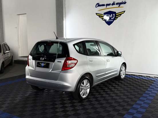 HONDA-FIT-2009