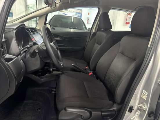HONDA-FIT-2015