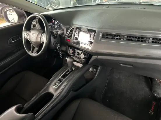 HONDA-HR-V-2016