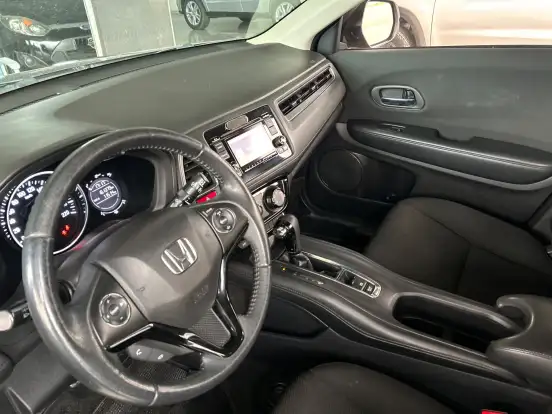 HONDA-HR-V-2016