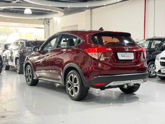 HONDA-HR-V-2016