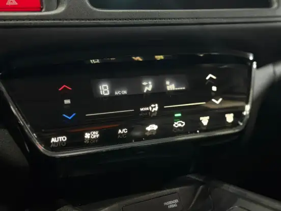 HONDA-HR-V-1.8 16V FLEX EXL 4P AUTOMÁTICO HONDA-HR-V-2016