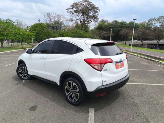 HONDA-HR-V-1.8 16V FLEX LX 4P AUTOMÁTICO HONDA-HR-V-2015