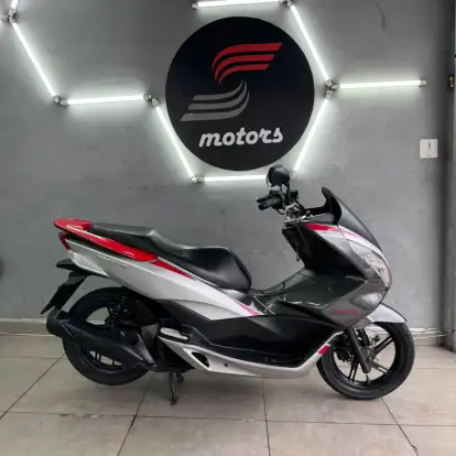 HONDA-PCX-2018
