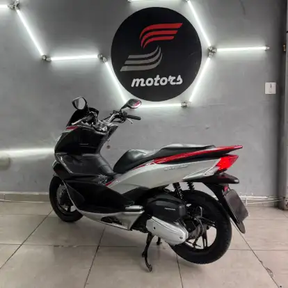 HONDA-PCX-2018
