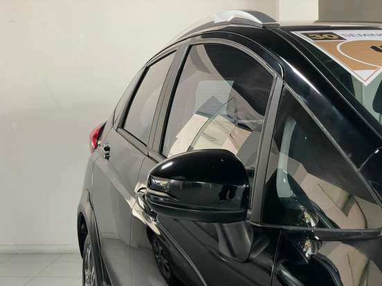 HONDA-WR-V-2018
