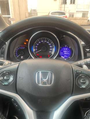 HONDA-FIT-2020