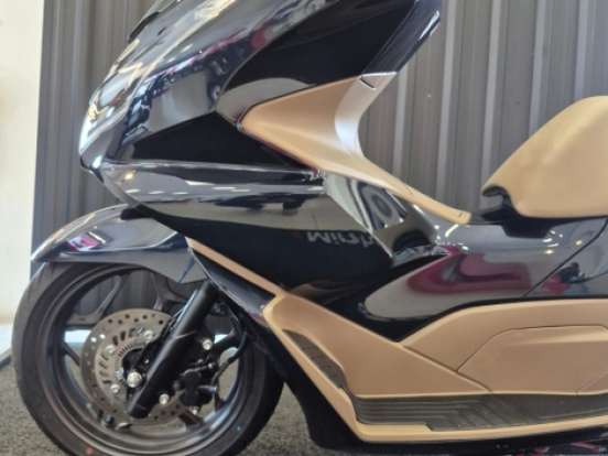 HONDA-PCX 160 DLX HONDA-PCX 160 DLX-2025
