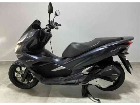 HONDA-PCX-2021