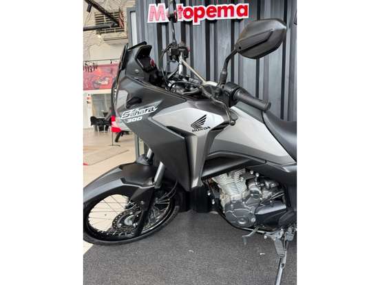 HONDA-XRE 300 SAHARA-2024