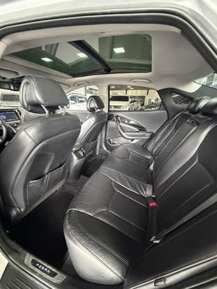 HYUNDAI-AZERA-2012