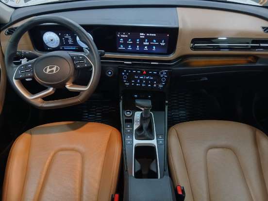 HYUNDAI-CRETA-1.0 TGDI FLEX PLATINUM AUTOMÁTICO HYUNDAI-CRETA-2025