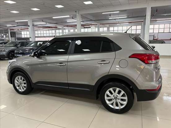 HYUNDAI-CRETA-2022