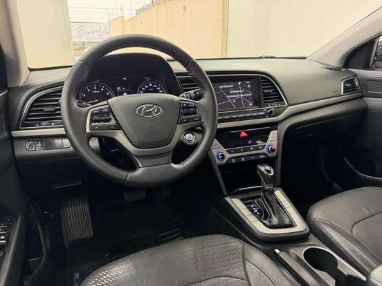 HYUNDAI-ELANTRA-2.0 16V FLEX 4P AUTOMÁTICO HYUNDAI-ELANTRA-2016