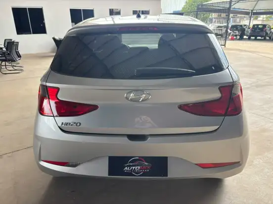 HYUNDAI-HB20-2021