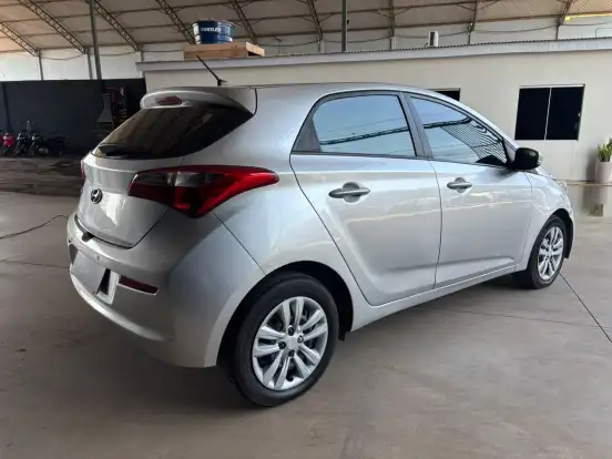 HYUNDAI-HB20-1.0 COMFORT 12V FLEX 4P MANUAL HYUNDAI-HB20-2017