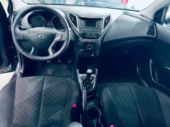 HYUNDAI-HB20-2018
