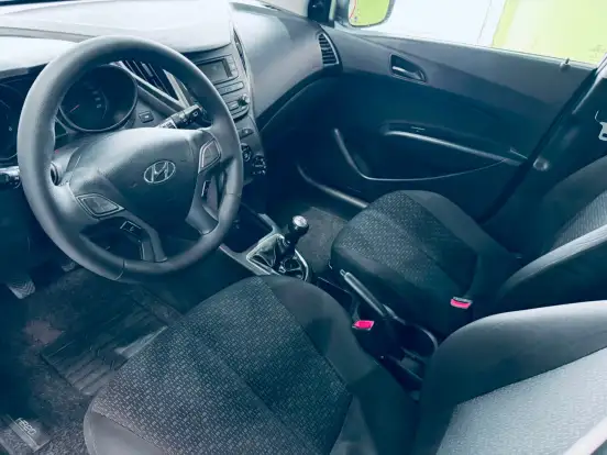 HYUNDAI-HB20-1.0 UNIQUE 12V FLEX 4P MANUAL HYUNDAI-HB20-2018