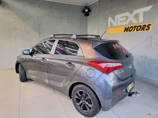 HYUNDAI-HB20-2013