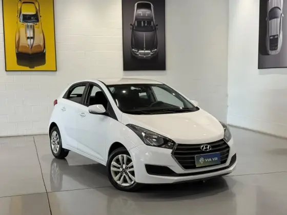 HYUNDAI HB20 1.6 COMFORT PLUS 16V FLEX 4P AUTOMÁTICO