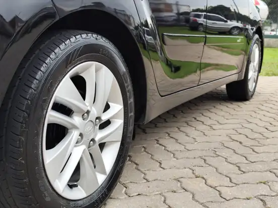 HYUNDAI-HB20-1.6 PREMIUM 16V FLEX 4P MANUAL HYUNDAI-HB20-2014
