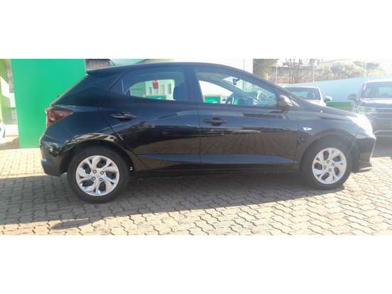 HYUNDAI-HB20-1.0 12V FLEX COMFORT MANUAL HYUNDAI-HB20-2025