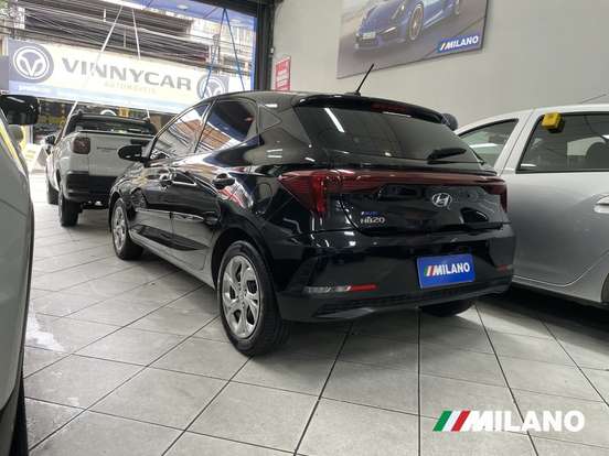 HYUNDAI-HB20-2023