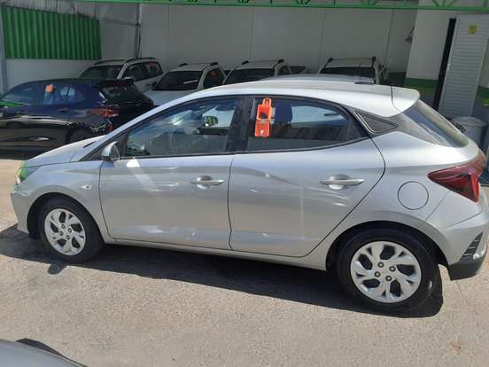 HYUNDAI-HB20-2025