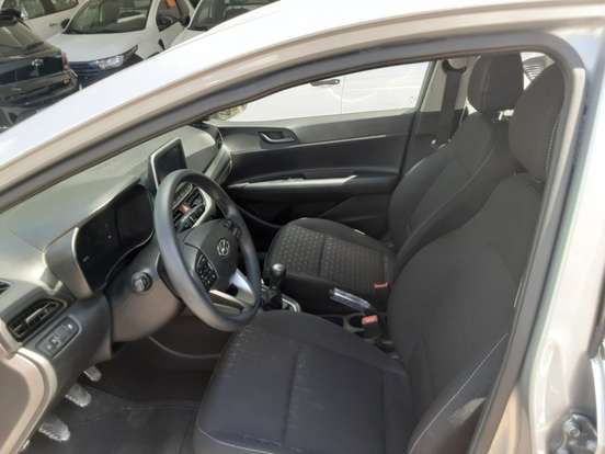 HYUNDAI-HB20-2025