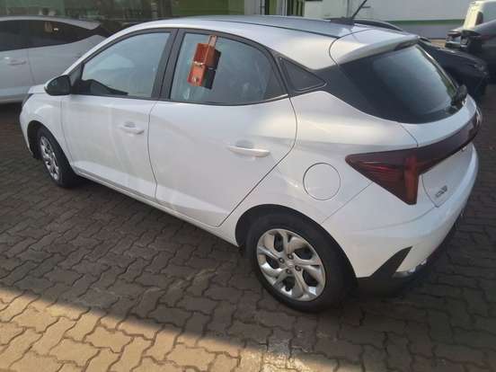 HYUNDAI-HB20-1.0 12V FLEX COMFORT PLUS MANUAL HYUNDAI-HB20-2025