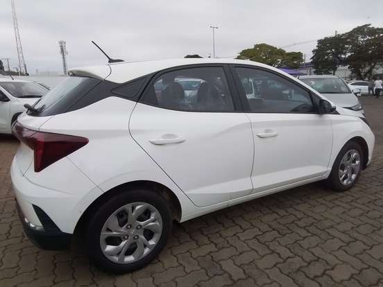 HYUNDAI-HB20-2024